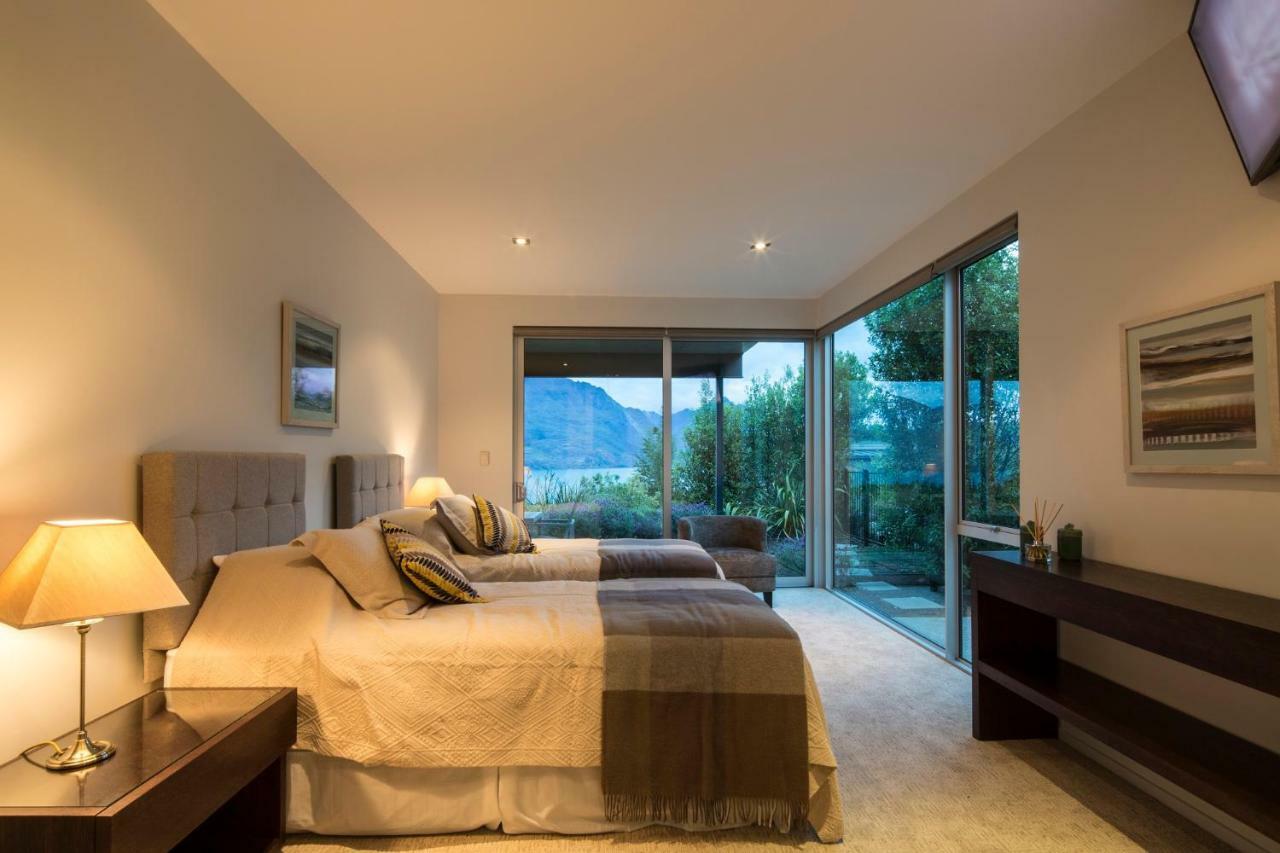 Papillon, A Relax It'S Done Luxury Holiday Home クイーンズタウン エクステリア 写真