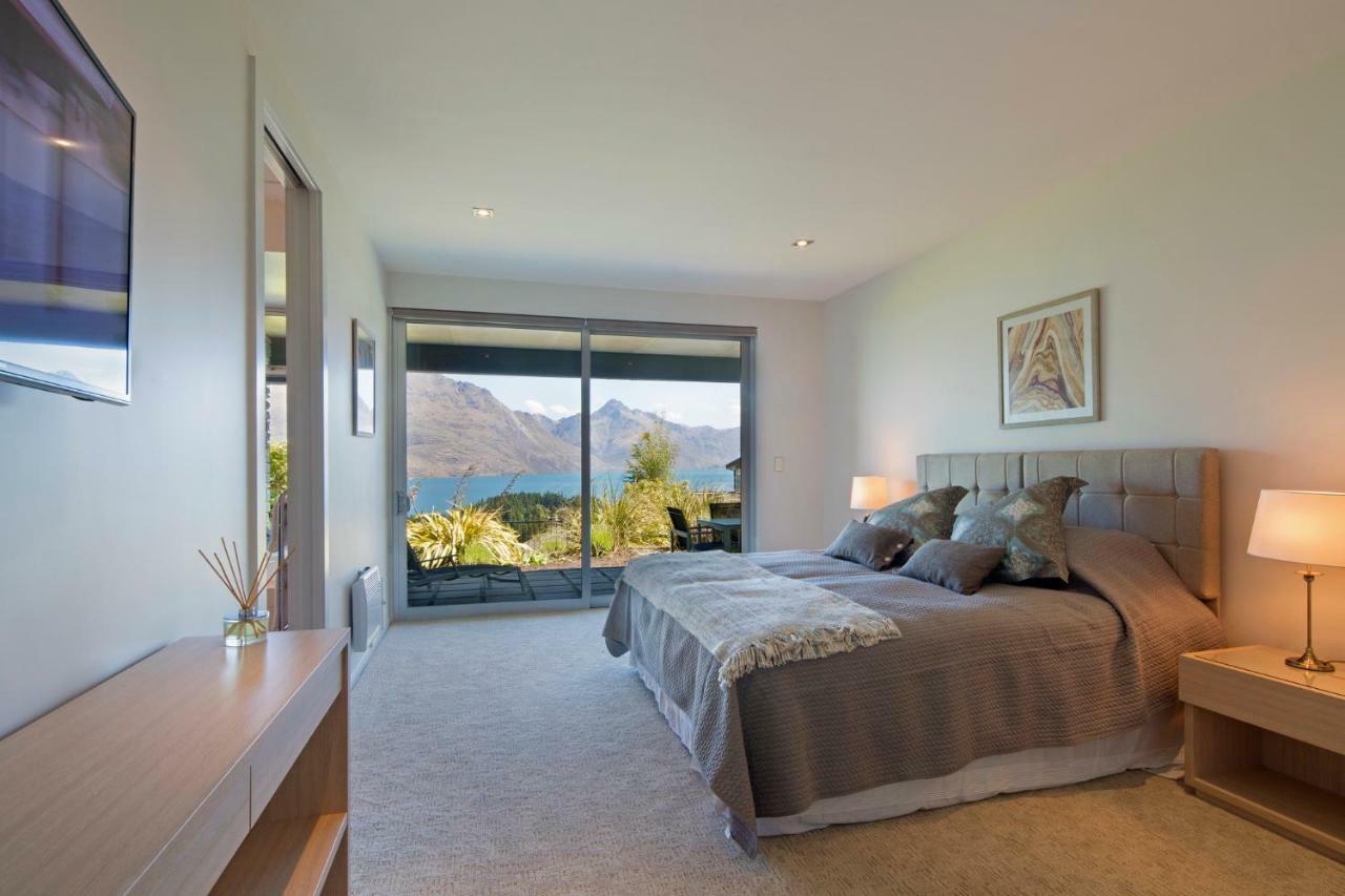 Papillon, A Relax It'S Done Luxury Holiday Home クイーンズタウン エクステリア 写真